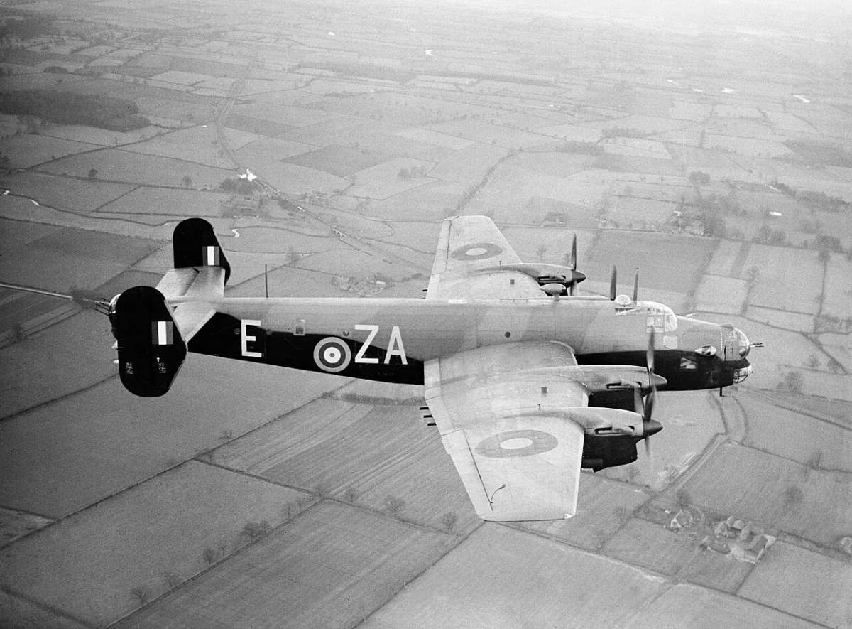 Image of Handley Page Halifax MK II Series 1 of No. 10 Squadron RAF based at Leeming, Yorkshire, 12 December 1941